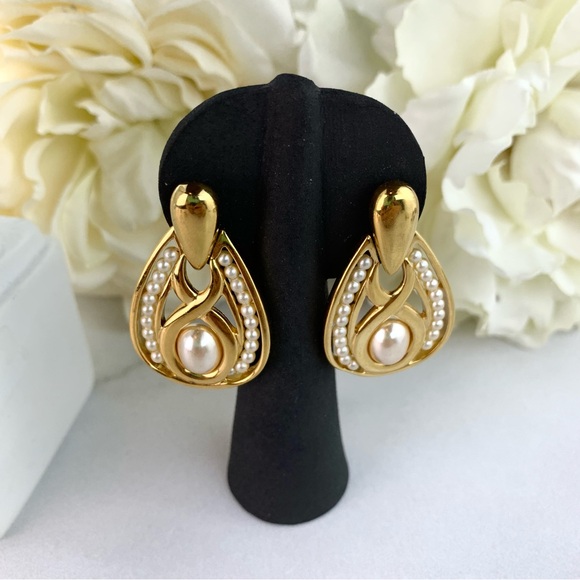 Vintage Napier Gold Tone Faux Seed Pearl Dangle Earrings - Picture 8 of 9